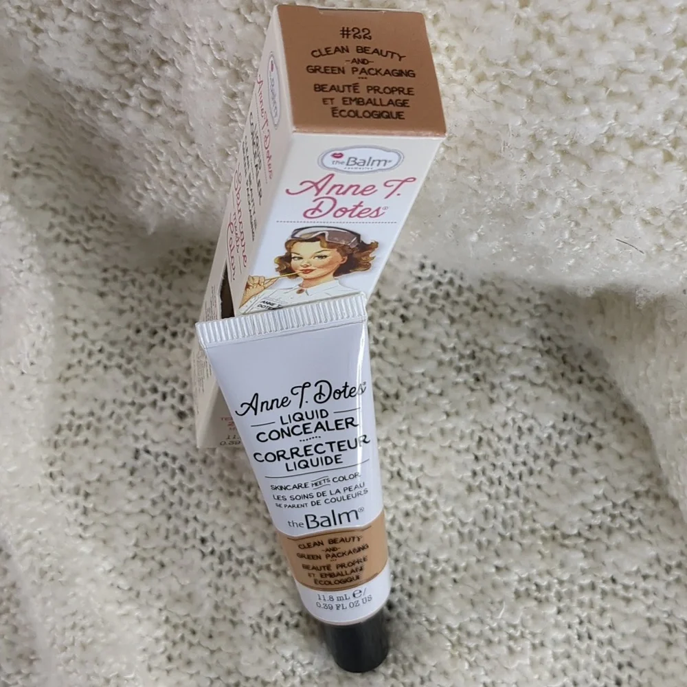theBalm Cosmetics Anne T. Dotes Liquid Concealer in #22 Light to Medium, 9g/0.32